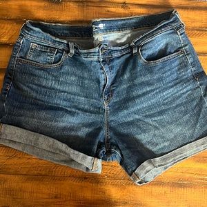 Old Navy stretch shorts